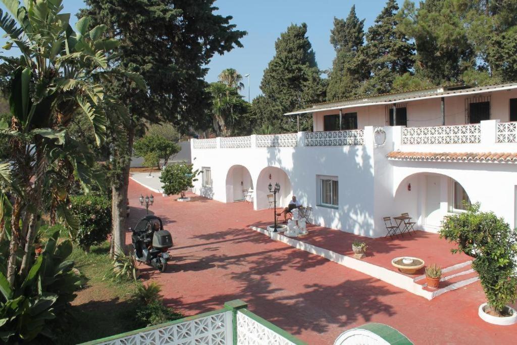 Rancho Grande Hotel Marbella Kültér fotó