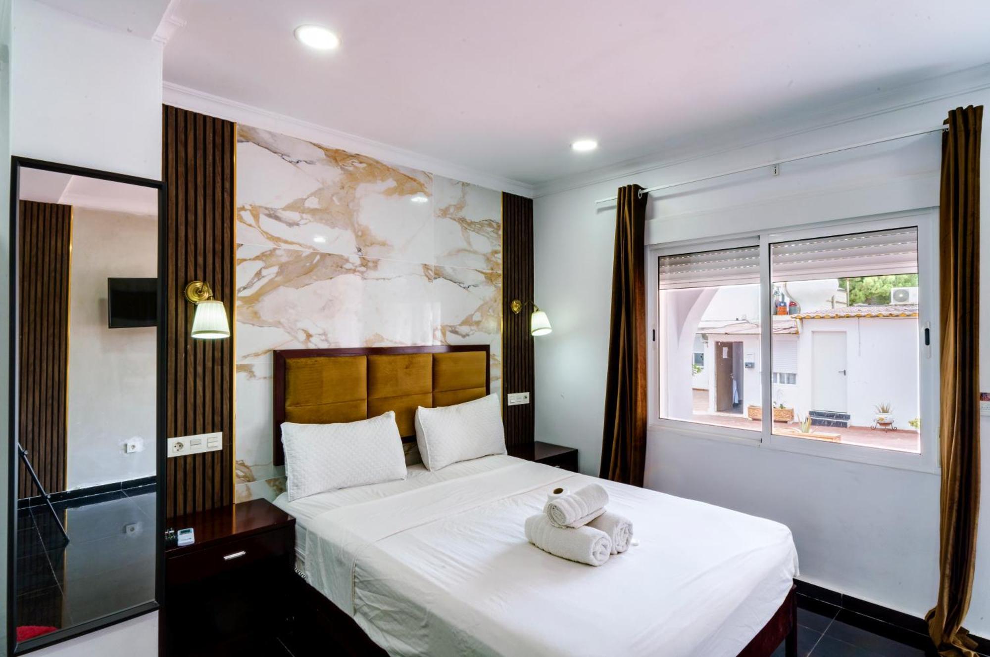 Rancho Grande Hotel Marbella Kültér fotó